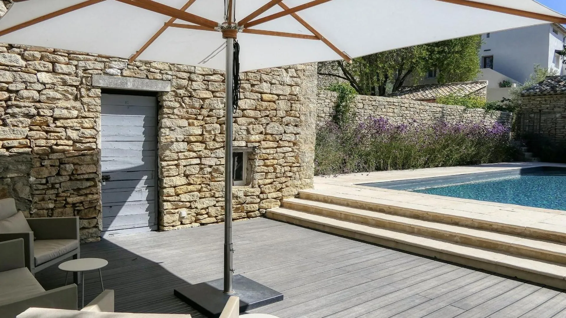 Mas Renove A Menerbes : Piscine Privee, Clim, Wifi, Animaux Admis, Parking - Fr-1-708-82 Villa